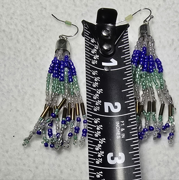 Elegant Multicolor Beaded Necklace and Earring Set - Picture 2 of 4